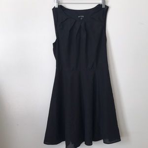 Express: Sleeves Black Dress